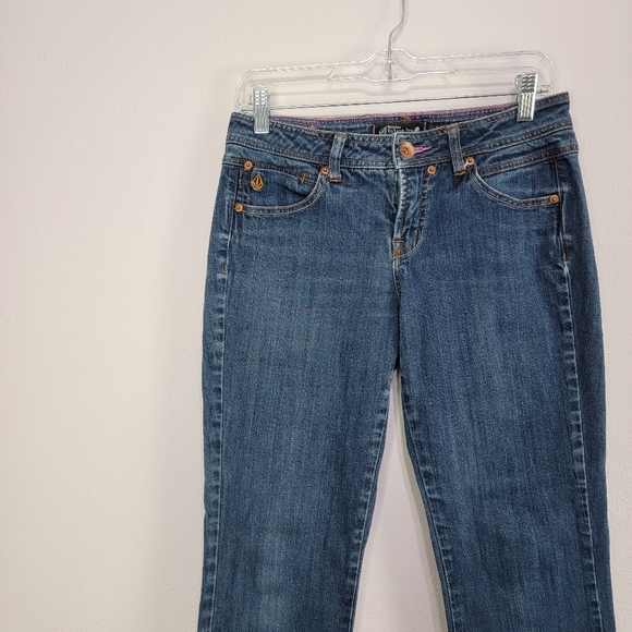 Volcom Modern Straight Low Rise Jeans Size 9 - Picture 13 of 15
